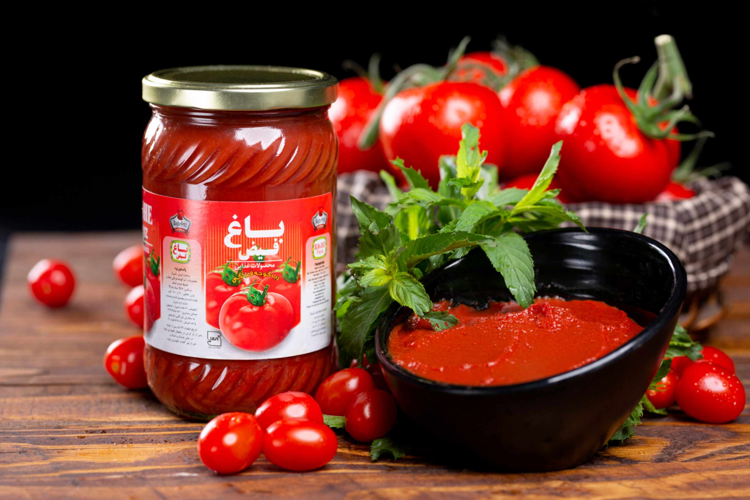 صادرات رب گوجه‌فرنگی باغ فیض مستقیم از درب تولیدکننده
